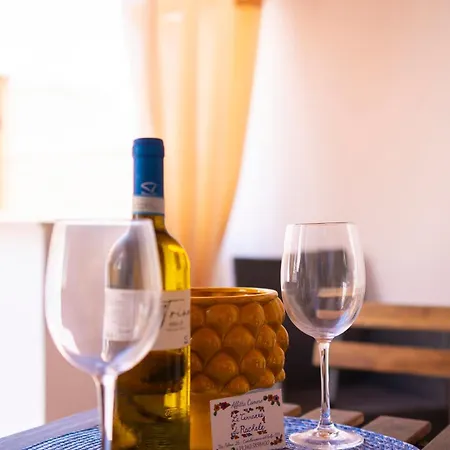 La Terrazza Di Rachele 카스텔라마레델골포